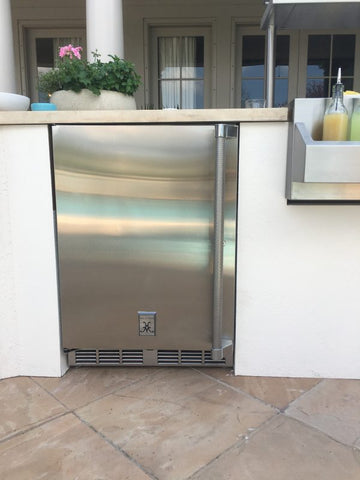 Image of 24" Hestan Outdoor Dual Zone Refrigerator with Wine Storage (Solid Door) - GRWS Series