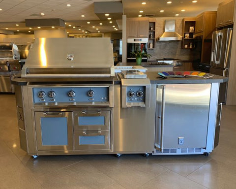 Image of 8-Foot Hestan Outdoor Living Suite - GE Series