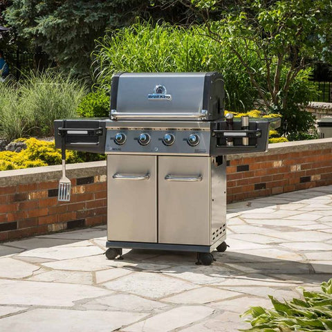 Image of Broil King Regal S420 Pro Stainless Steel 4 Burner Liquid Propane Grill