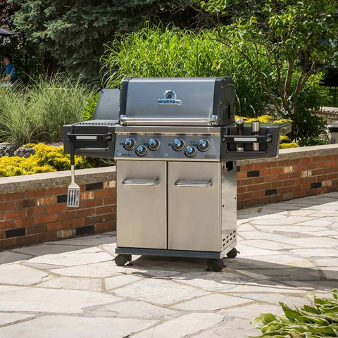 Image of Broil King Regal S490 PRO Stainless Steel 4 Burner Liquid Propane Grill - In Stock