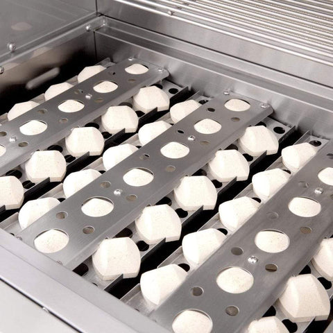 Image of Summerset Sizzler 32" Freestanding Gas Grill SIZ32-NG + CART-SIZ32 - In Stock