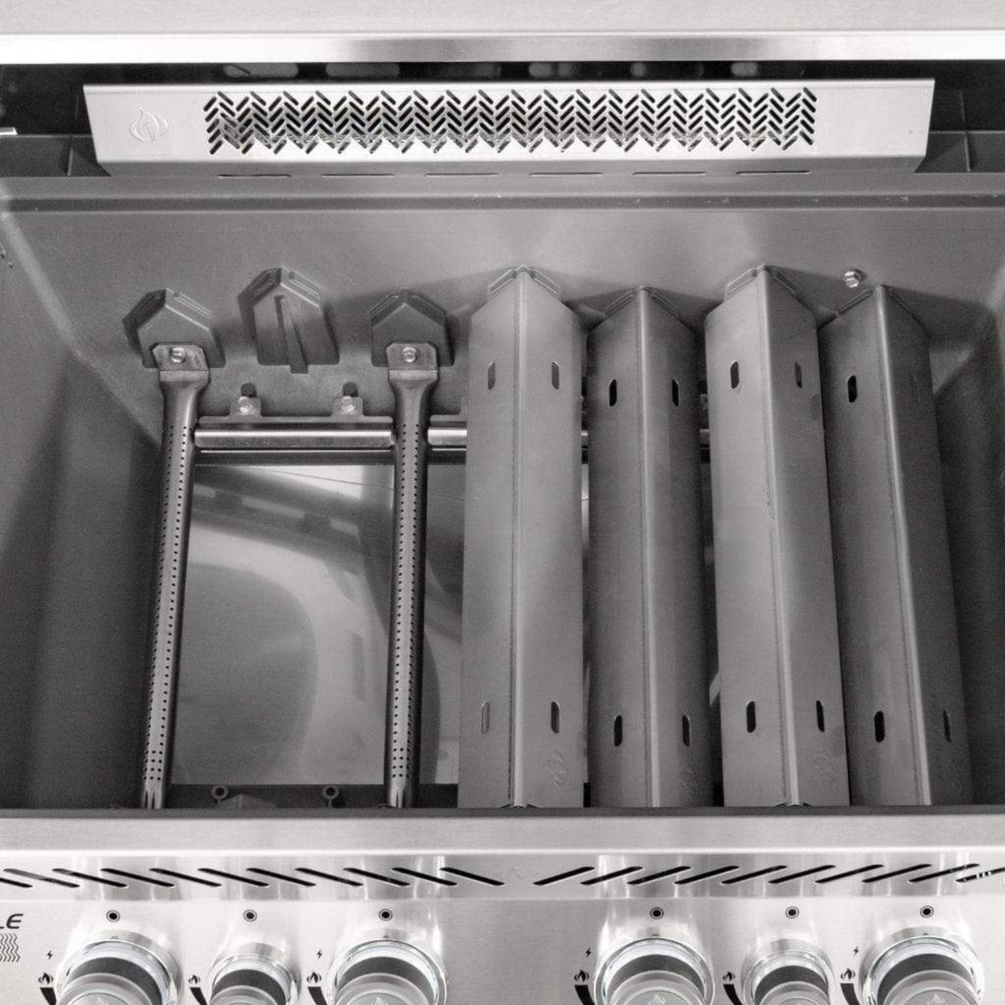 Napoleon Prestige® 665 RSIB with Infrared Side and Rear Burners - In Stock