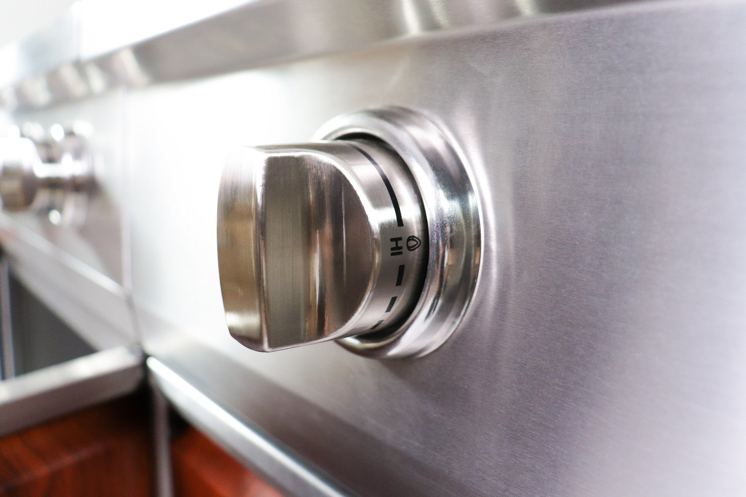 Tytus Ash Stacked Stone 4-Burner Grill Island TI404MGGLP