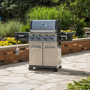 Broil King Regal S420 Pro Stainless Steel 4 Burner Liquid Propane Grill