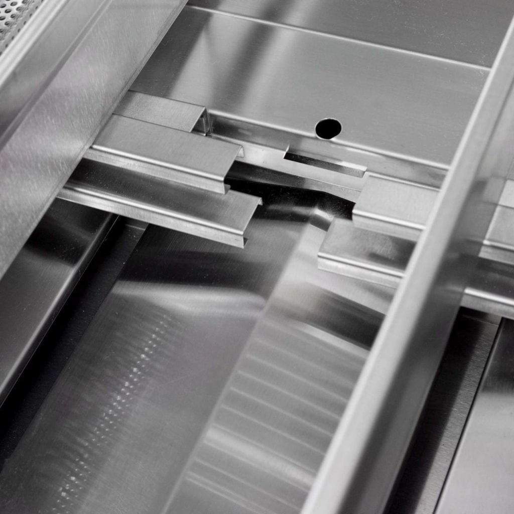 Blaze 32" 4-Burner LTE Built-In Gas Grill with Lights