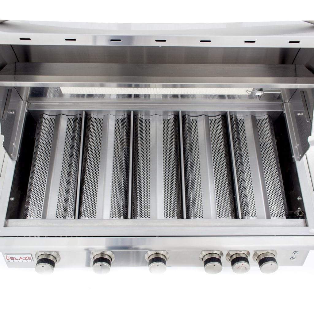 Blaze 40" 5-Burner LTE Built-In Gas Grill with Lights - In Stock