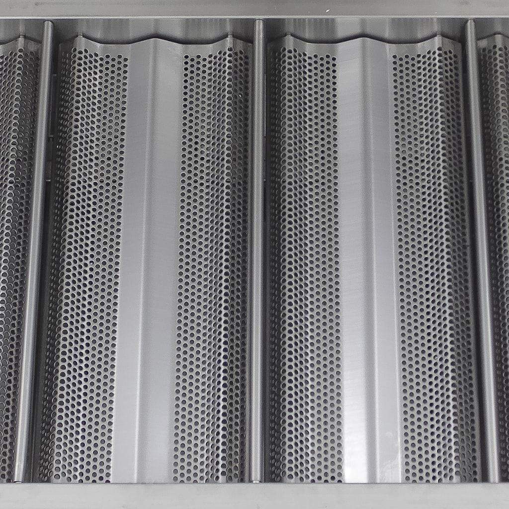 Blaze 40" 5-Burner LTE Built-In Gas Grill with Lights - In Stock