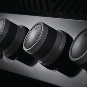 Napoleon Rogue® XT 625 SIB with Infrared Side Burner - In Stock